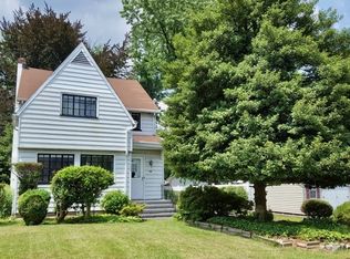 110 Indian Run Pkwy, Union, NJ 07083