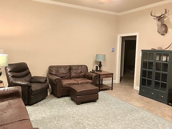 5th image of 5907 Sabine Dr
