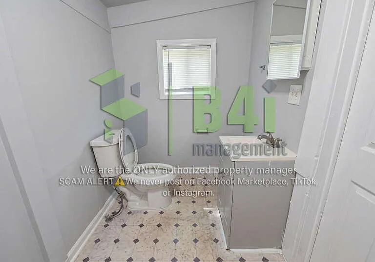 934 Motley St — Photo 16
