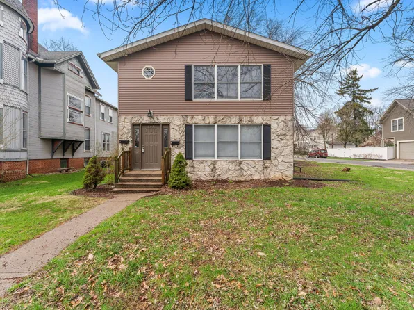 507 Franklin St, Valparaiso, IN 46383