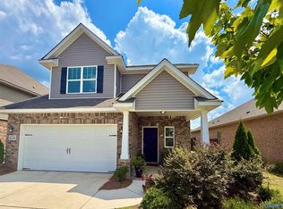 624 Magnolia Place Ln, Hartselle, AL 35640