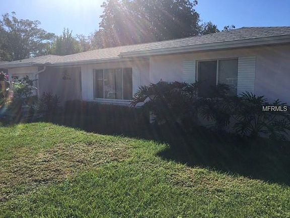 2nd image of 2233 Curtis Dr N