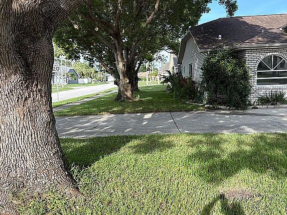 3rd image of 4230 Onorio St