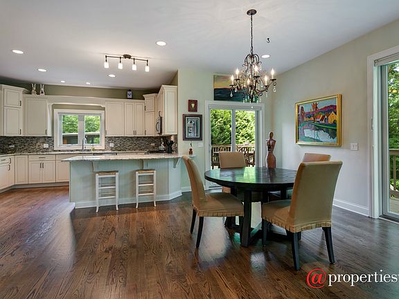 Living Room / Dining Room