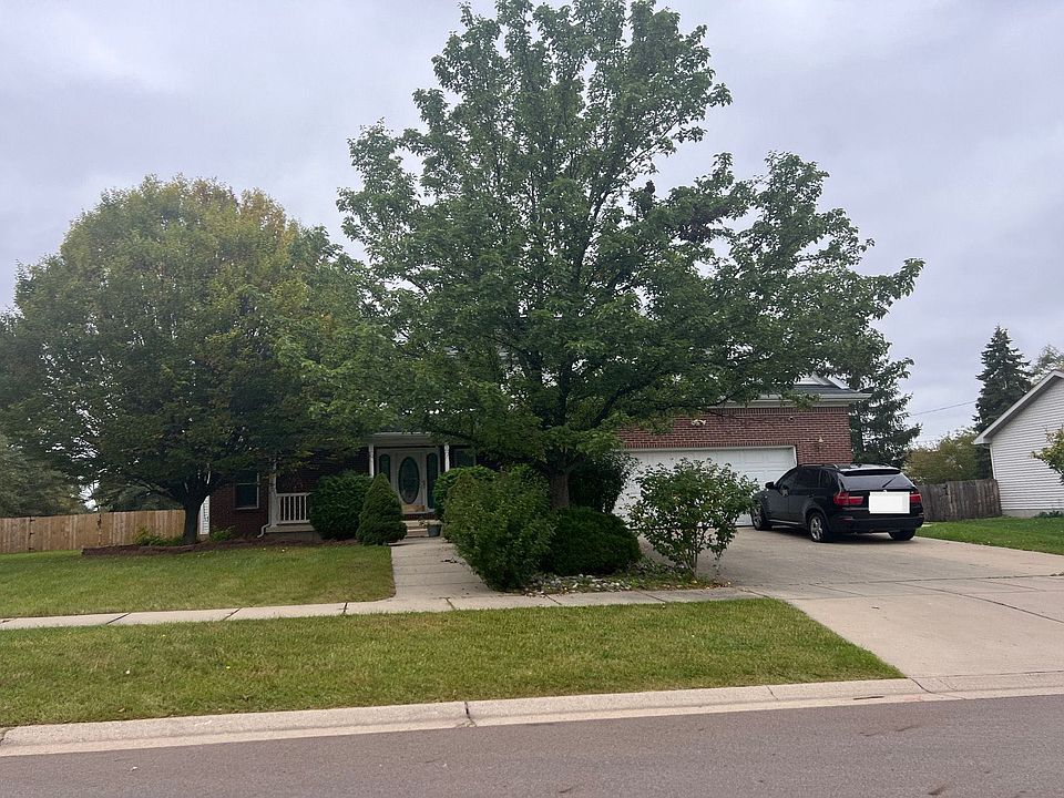 1st image of 11017 Lochgreen Dr