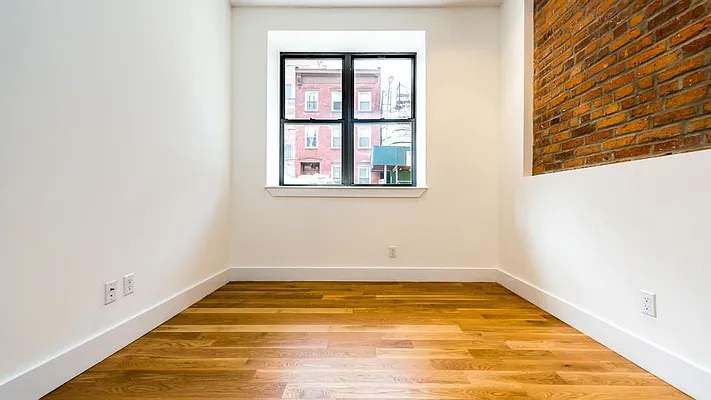 Rented by Nooklyn NYC LLC | media 33