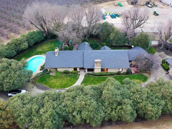 419 Burkhard Rd, Patterson, CA 95363