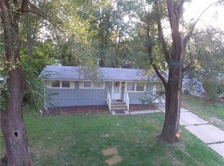 8511 E 93rd St, Kansas City, MO 64138