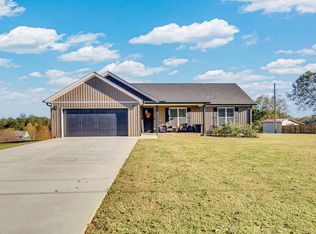 6870 Bunker Hill Rd, Cookeville, TN 38506