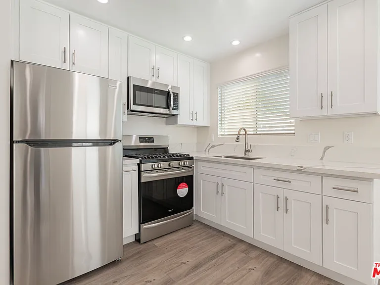 1049 Sonora Ave #1049A — Photo 4