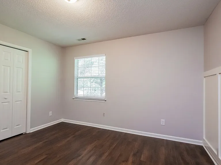 3405 Mayhurst Dr — Photo 14