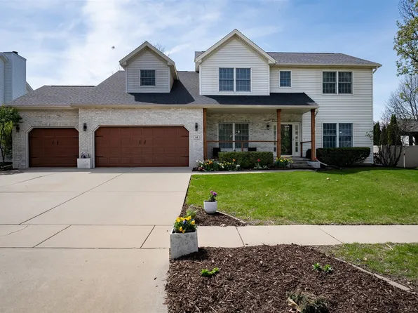 14 Paige Pl, Bloomington, IL 61704