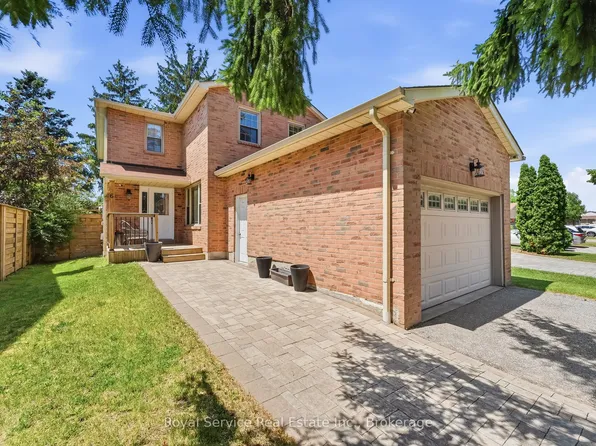 6 Gilmour Dr, Ajax, ON L1S 5J8