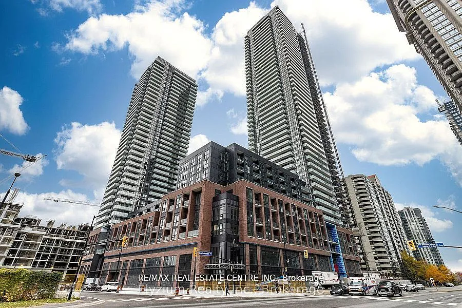 2 bed, $2,350 — Photo 1