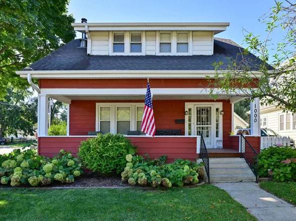 1000 Genesee STREET, Waukesha, WI 53186