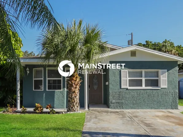 1833 Shore Acres Blvd NE, Saint Petersburg, FL 33703