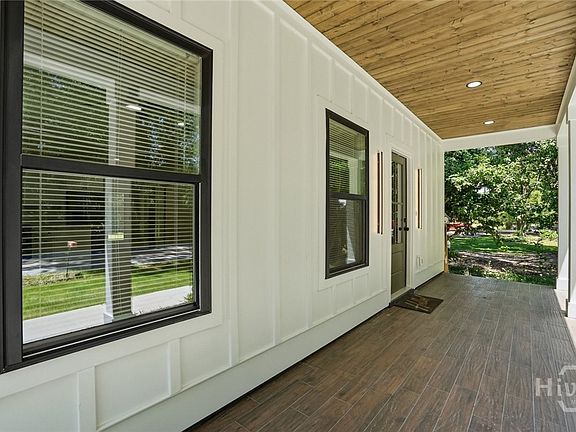 4th image of 134 Henry Meyer Road