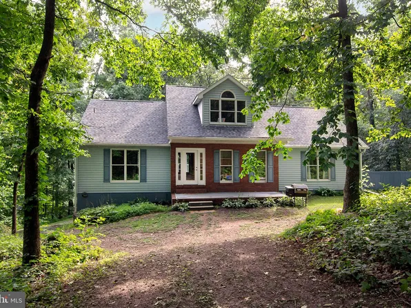 2458 Harvey Gummel Rd, Hampstead, MD 21074