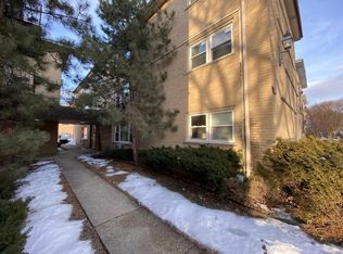 8748 W Berwyn Ave, Chicago, IL 60656