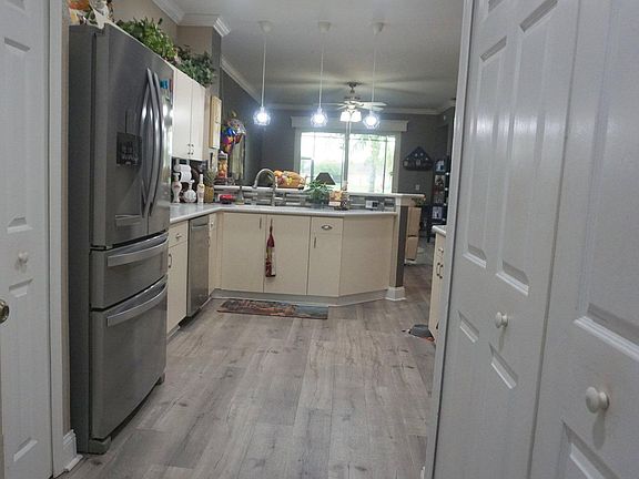 5th image of 11472 Captiva Kay Dr