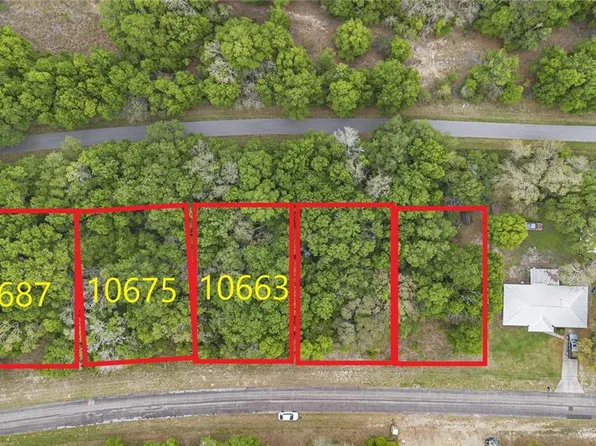 10687 N Adler Dr #15, Dunnellon, FL 34434