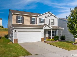 2537 Averon Dr, Fuquay Varina, NC 27526