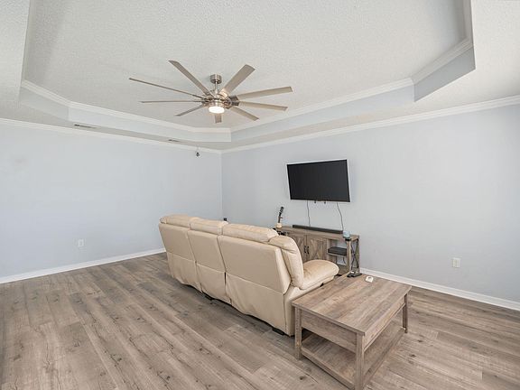 3rd image of 5249 Kervin Rd