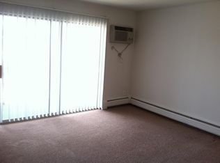 24925 Jefferson Ave APT 7, Saint Clair Shores, MI