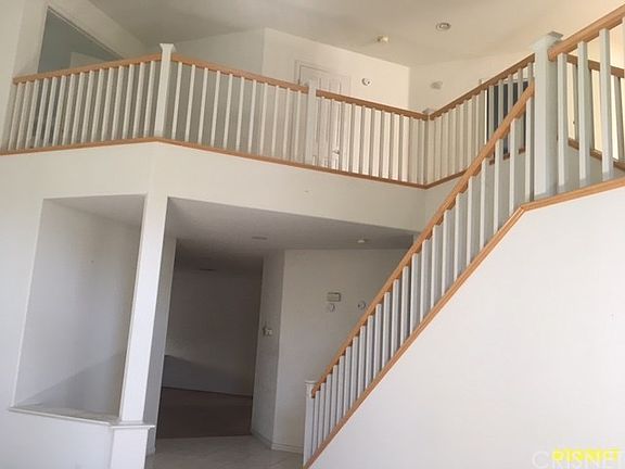 4th image of 27221 Blueridge Dr
