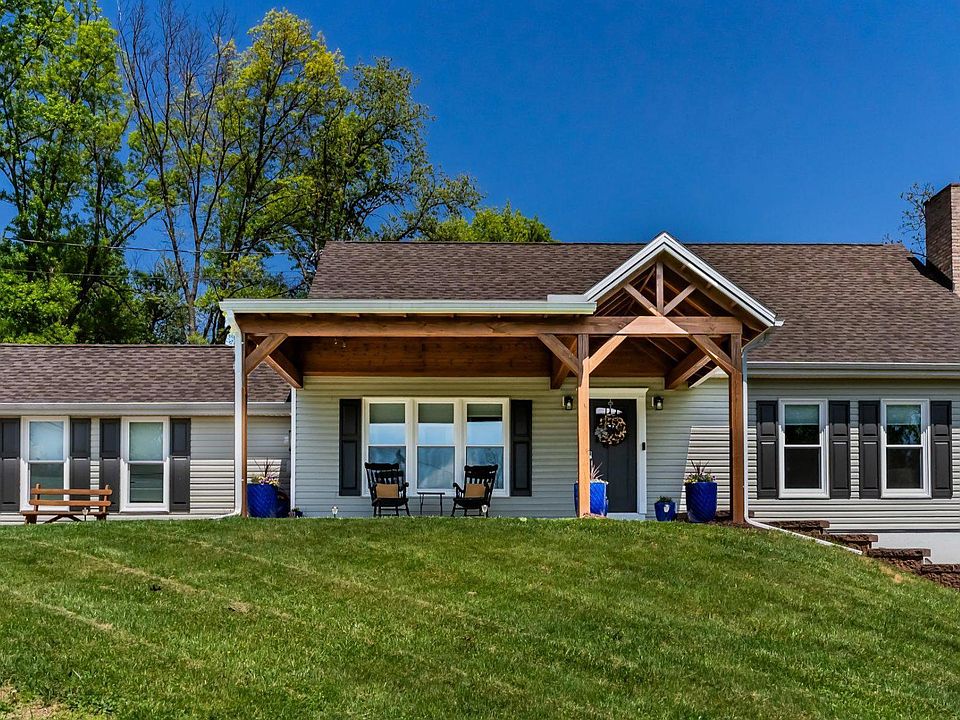 1st image of 60 Bunker Ln