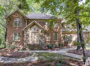 3 Lincolnshire Ct, Durham, NC 27712