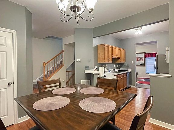 5th image of 2821 Queensland Dr Unit 2821