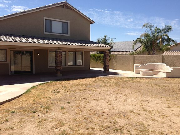3rd image of 3205 N 127th Ln