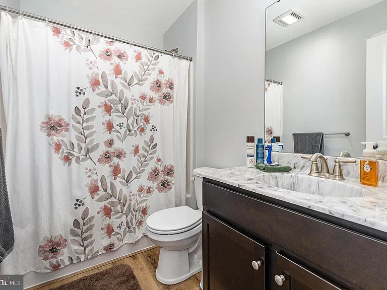8152 Lenker Dr — Photo 18