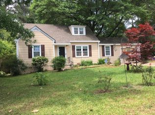 2402 Lancelot Dr, Decatur, GA 30033