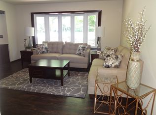 9 Oakglade Dr, Hummelstown, PA 17036