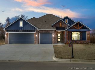 6190 S 317th East Ave, Broken Arrow, OK 74014