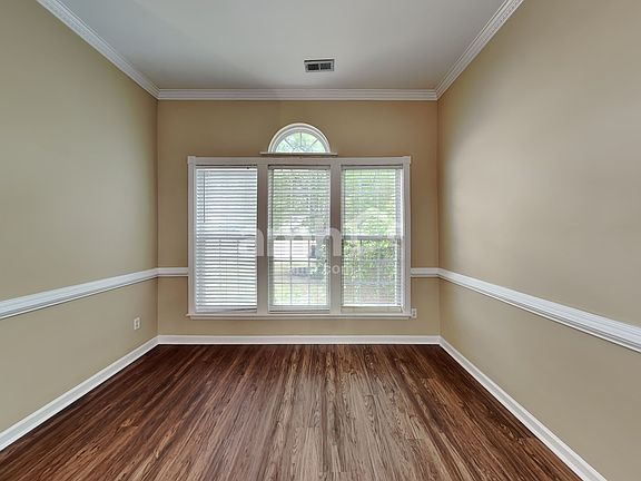 5th image of 9 Avenel Ct