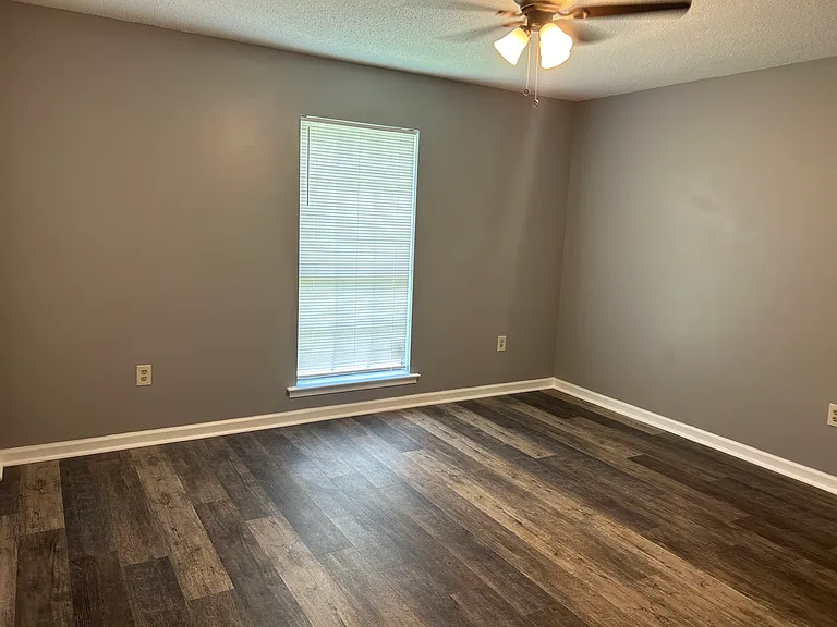 3200 Raintree Dr — Photo 6