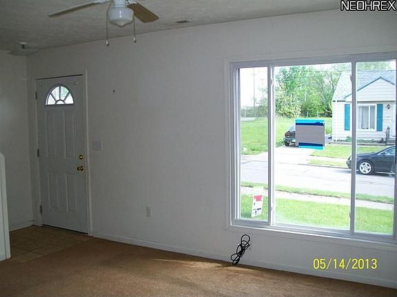 5th image of 11820 Carrington Ave