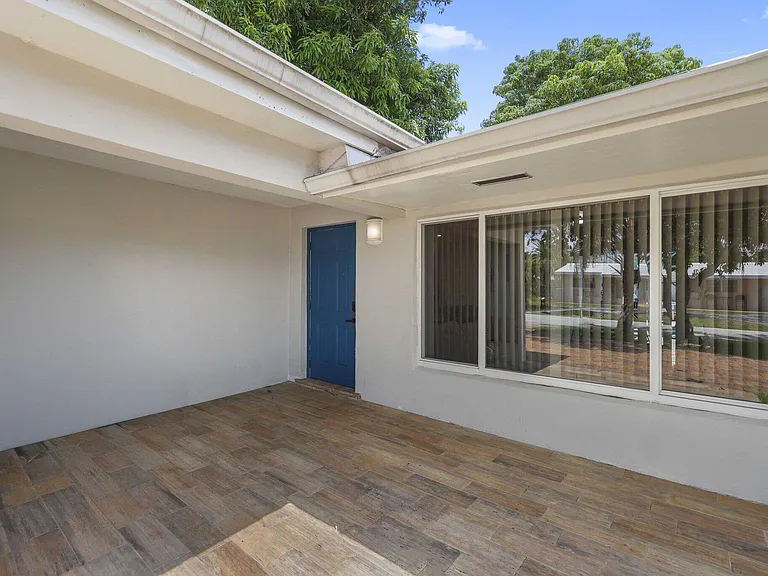 1710 SW 4th Ave — Photo 6