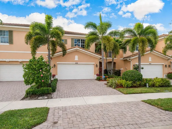4612 Cadiz Circle, Palm Beach Gardens, FL 33418