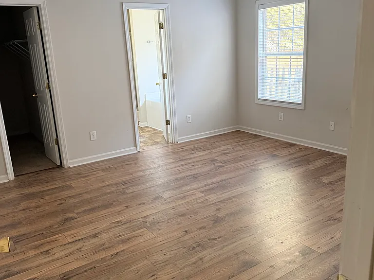 128 Shadowbrooke Cir — Photo 17