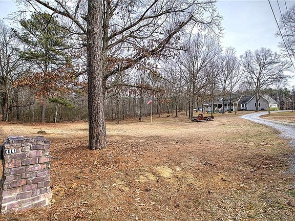 4th image of 452 Terry White Rd