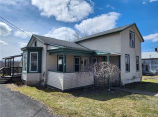 6 Prospect St, Adams, NY 13605