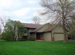 1426 81st St, Victoria, MN 55386