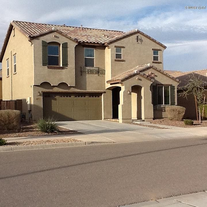 1st image of 21072 E Creekside Dr