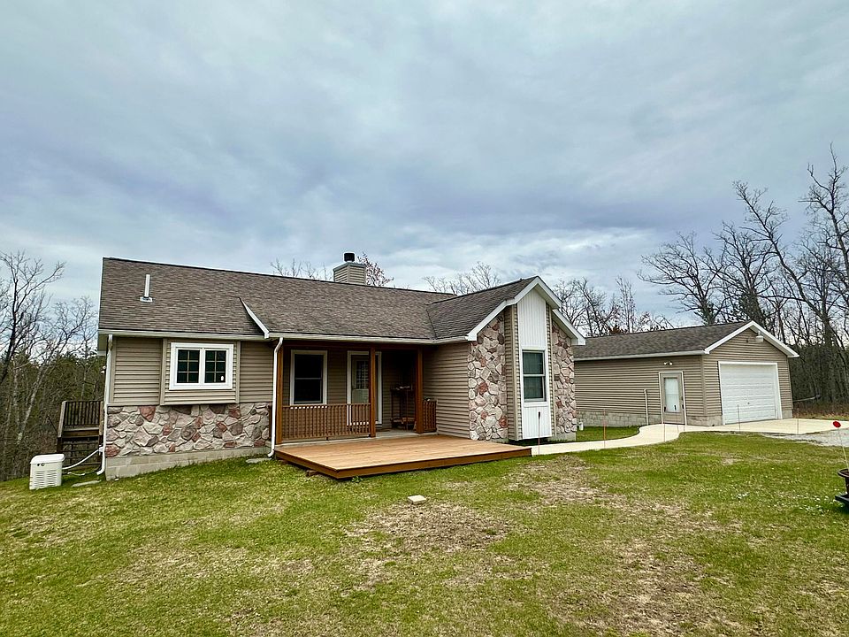 1st image of 3281 Chamois Ct