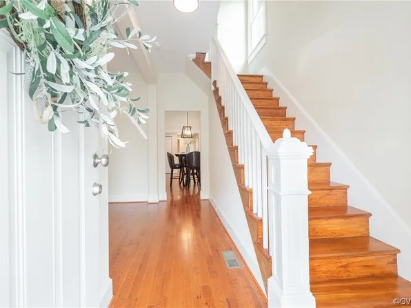 408 Cameron Ave, Colonial Heights, VA 23834