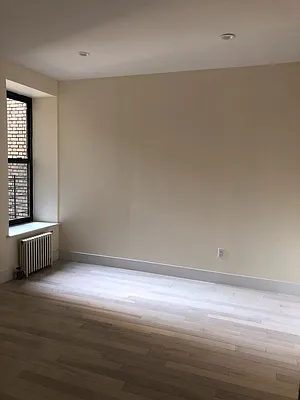Rented by Newcastle Realty Services | media 10